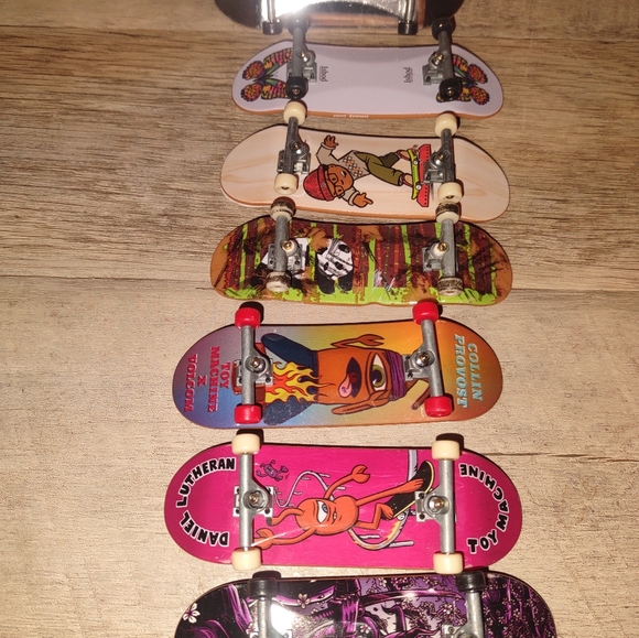 Vintage and New Tech Deck Lot - Picture 6 of 15